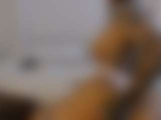Iamjuliabond's Live Sex Cam Show