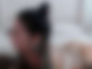 Iamjuliabond's Live Sex Cam Show
