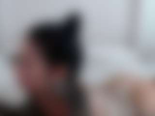 Iamjuliabond's Live Sex Cam Show