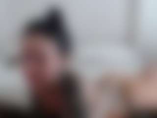 Iamjuliabond's Live Sex Cam Show