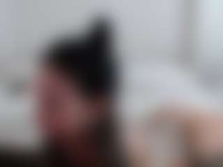 Iamjuliabond's Live Sex Cam Show