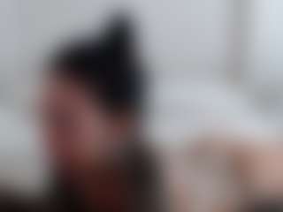 Iamjuliabond's Live Sex Cam Show
