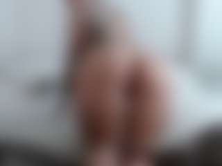Iamjuliabond's Live Sex Cam Show
