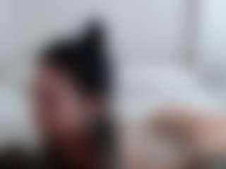 Iamjuliabond's Live Sex Cam Show