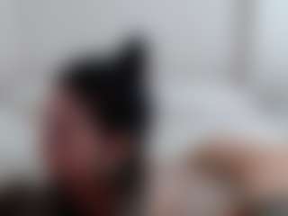 Iamjuliabond's Live Sex Cam Show