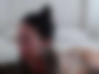 Iamjuliabond's Live Sex Cam Show