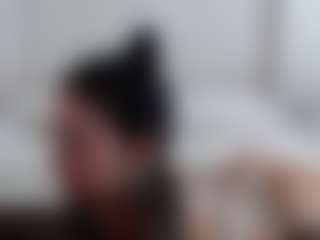 Iamjuliabond's Live Sex Cam Show
