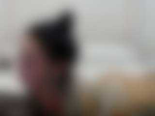 Iamjuliabond's Live Sex Cam Show
