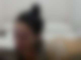 Iamjuliabond's Live Sex Cam Show