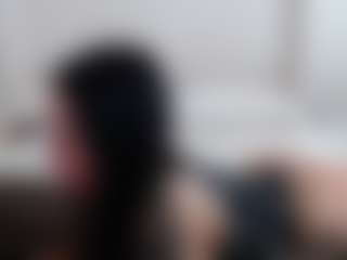 Iamjuliabond's Live Sex Cam Show