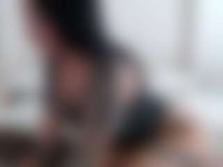Iamjuliabond's Live Sex Cam Show