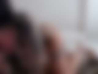 Iamjuliabond's Live Sex Cam Show