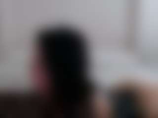 Iamjuliabond's Live Sex Cam Show