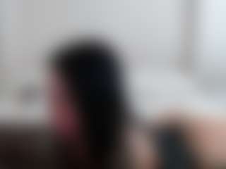 Iamjuliabond's Live Sex Cam Show