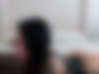 Iamjuliabond's Live Sex Cam Show