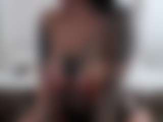Iamjuliabond's Live Sex Cam Show