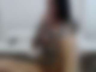 Iamjuliabond's Live Sex Cam Show