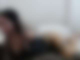 Iamjuliabond's Live Sex Cam Show