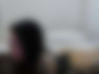 Iamjuliabond's Live Sex Cam Show