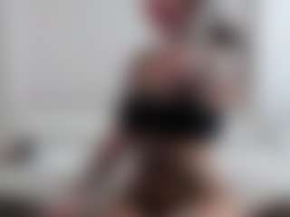 Iamjuliabond's Live Sex Cam Show