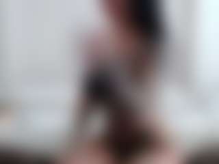 Iamjuliabond's Live Sex Cam Show