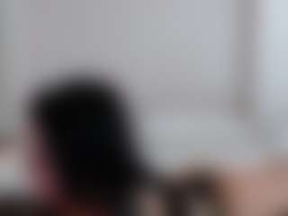 Iamjuliabond's Live Sex Cam Show