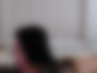 Iamjuliabond's Live Sex Cam Show