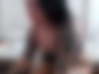 Iamjuliabond's Live Sex Cam Show