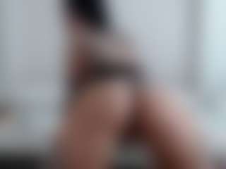 Iamjuliabond's Live Sex Cam Show