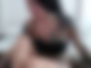 Iamjuliabond's Live Sex Cam Show