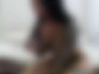 Iamjuliabond's Live Sex Cam Show