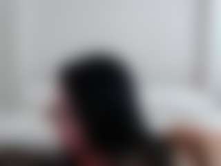Iamjuliabond's Live Sex Cam Show
