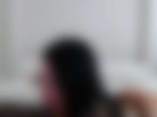 Iamjuliabond's Live Sex Cam Show