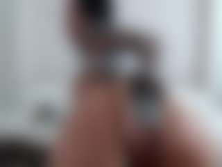 Iamjuliabond