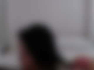 Iamjuliabond's Live Sex Cam Show