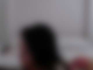 Iamjuliabond's Live Sex Cam Show
