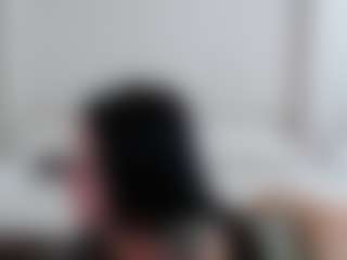 Iamjuliabond's Live Sex Cam Show