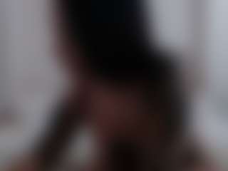 Iamjuliabond's Live Sex Cam Show