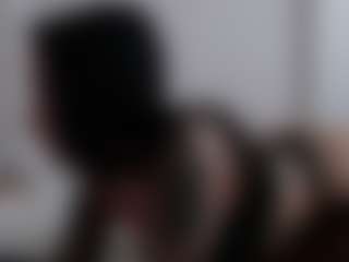 Iamjuliabond's Live Sex Cam Show
