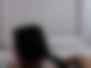 Iamjuliabond's Live Sex Cam Show