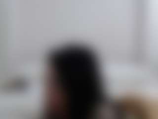 Iamjuliabond's Live Sex Cam Show