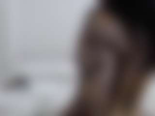 Iamjuliabond's Live Sex Cam Show