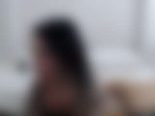 Iamjuliabond's Live Sex Cam Show