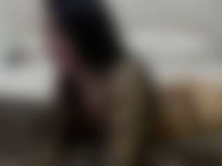 Iamjuliabond's Live Sex Cam Show