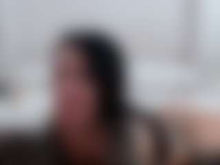 Iamjuliabond's Live Sex Cam Show
