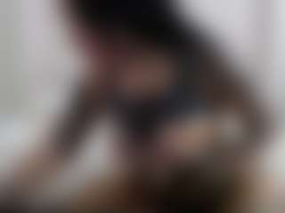 Iamjuliabond's Live Sex Cam Show