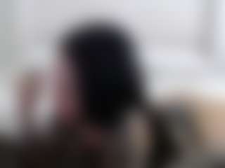 Iamjuliabond's Live Sex Cam Show