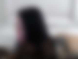 Iamjuliabond's Live Sex Cam Show