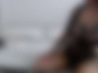 Iamjuliabond's Live Sex Cam Show