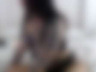 Iamjuliabond's Live Sex Cam Show